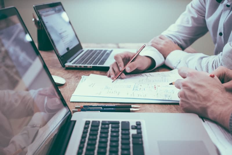 Handling employment gaps on resume with Expertresume in 2025